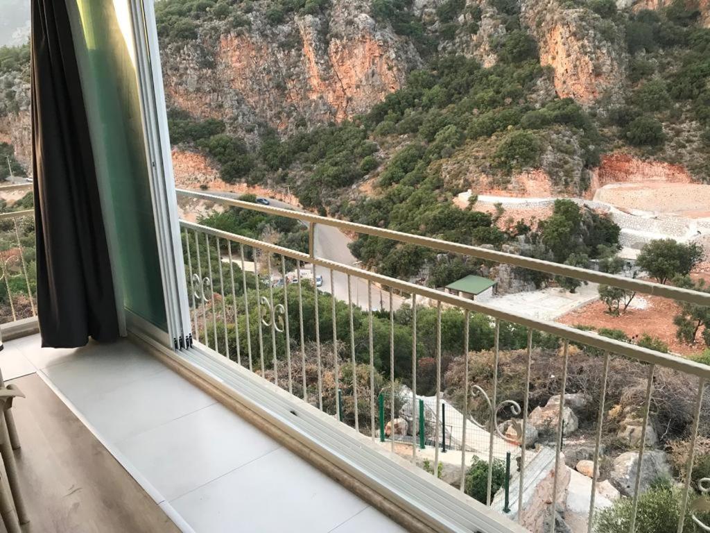 Green Hill Kas Apartment Ngoại thất bức ảnh